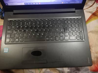 Lenovo IdeaPad 4/500