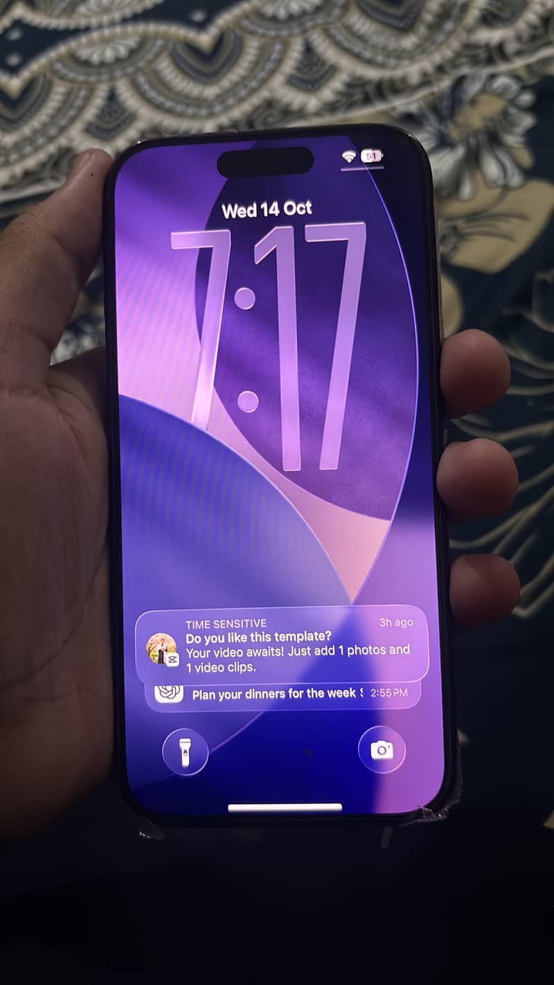 Apple iPhone 15 Pro 3