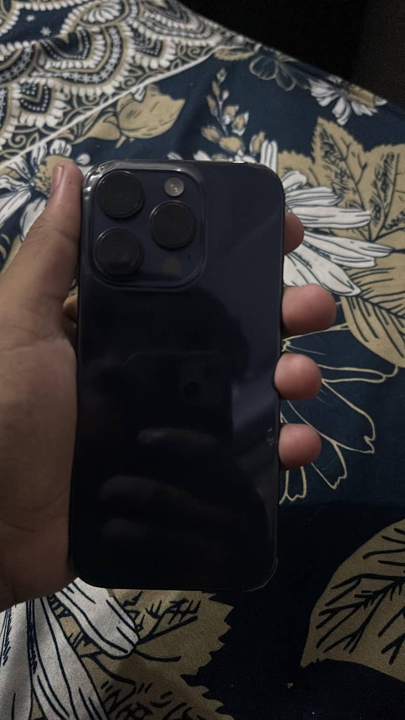 Apple iPhone 15 Pro 5