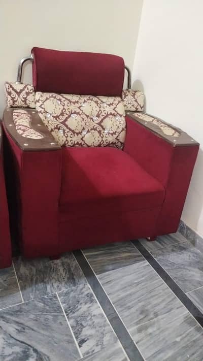 2 Sofa sets