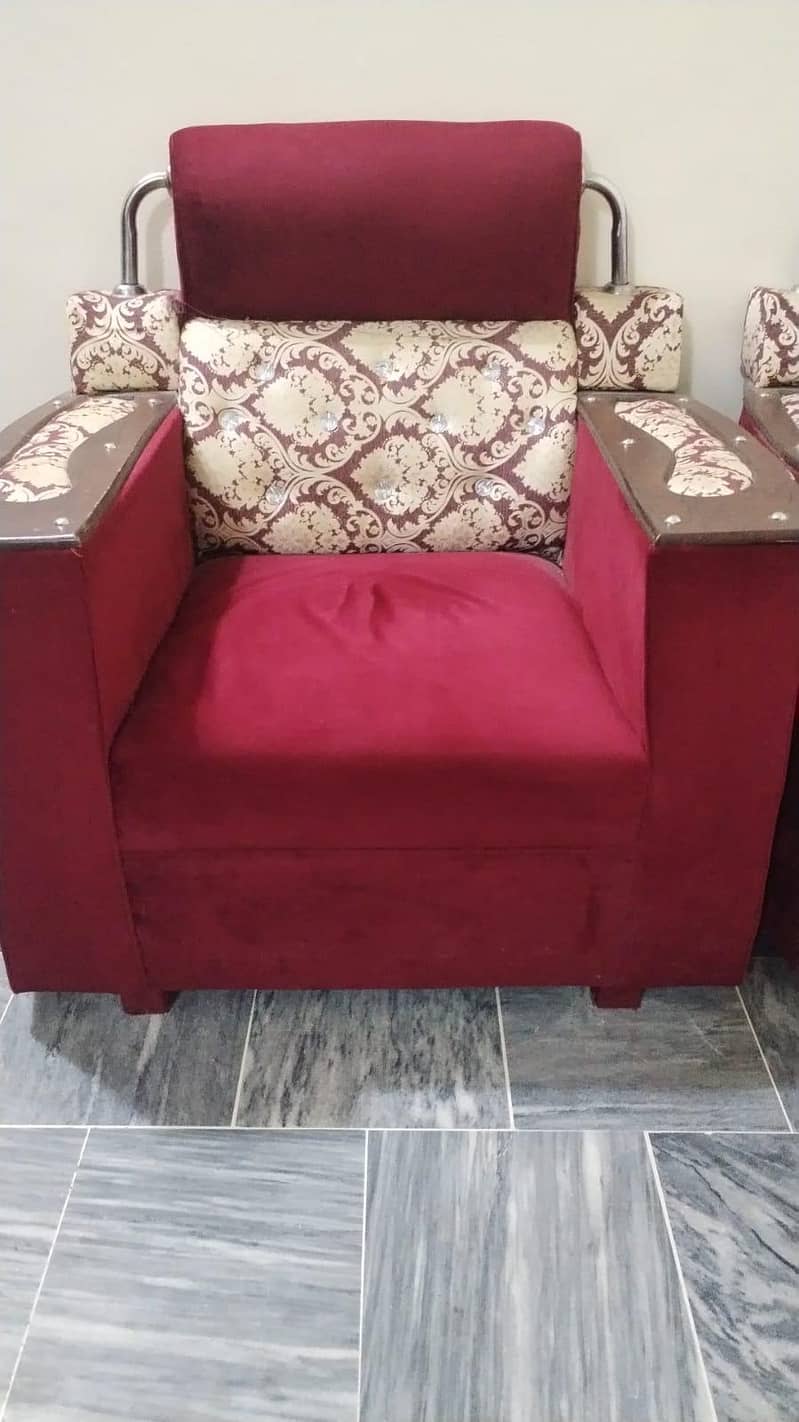 2 Sofa sets 1