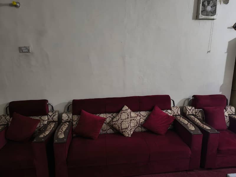 2 Sofa sets 6