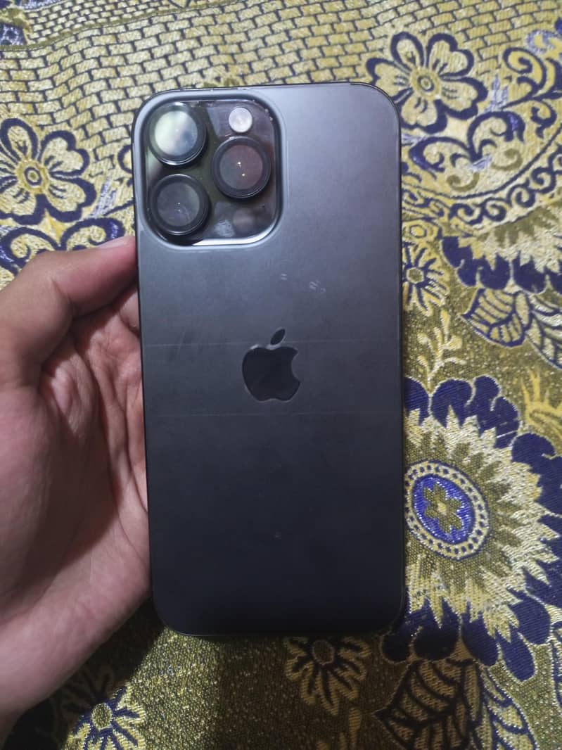 apple iPhone 16 Pro Max 0