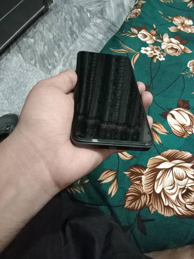 Realme C75 5