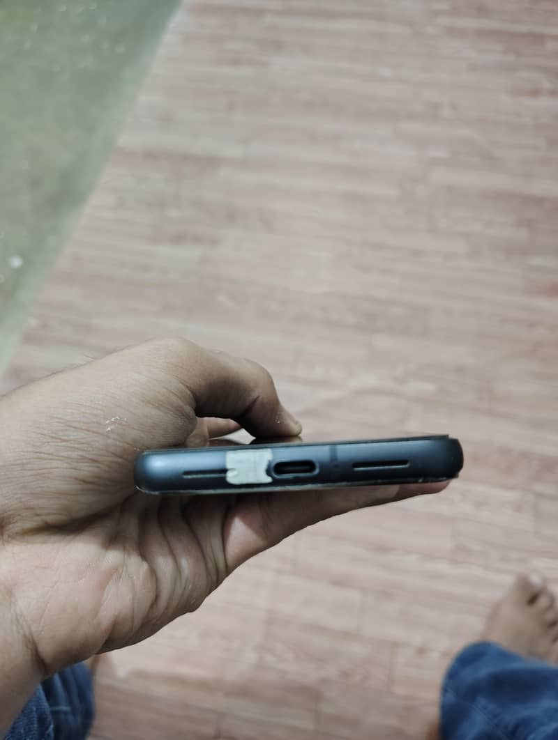 Google Pixel 8 2