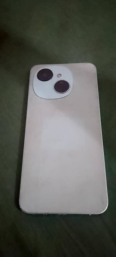 Tecno Spark Go 1
