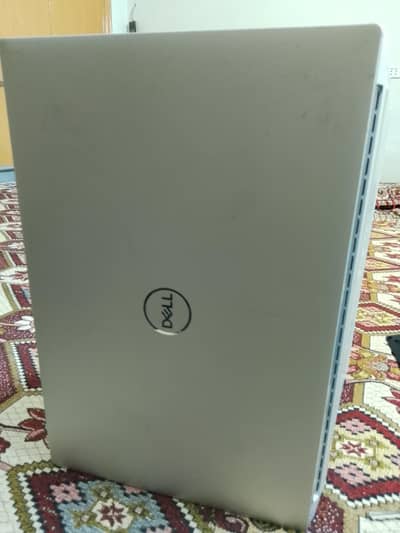 xps 9500 i7/10th generation 4gb Nvidia graphic lush condition