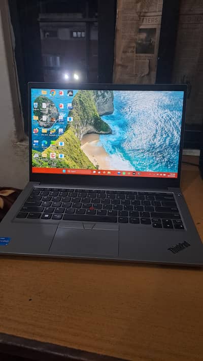 Lenovo ThinkPad E14 Gen 4, Intel Core i5-1235U 12th Gen, 8/256