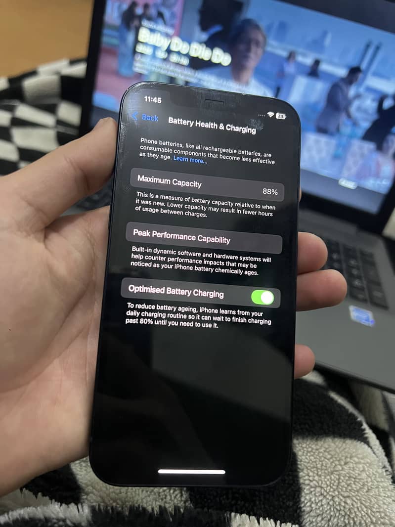 Apple iPhone 12 2