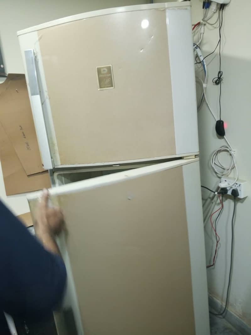 Dawlance fridge 1