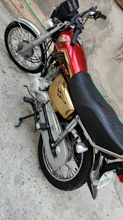 Honda 125 gold addition 24 model