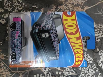 Hot Wheels Black Widow