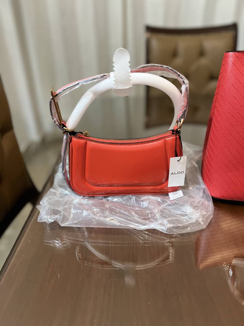 Imported branded sets 3