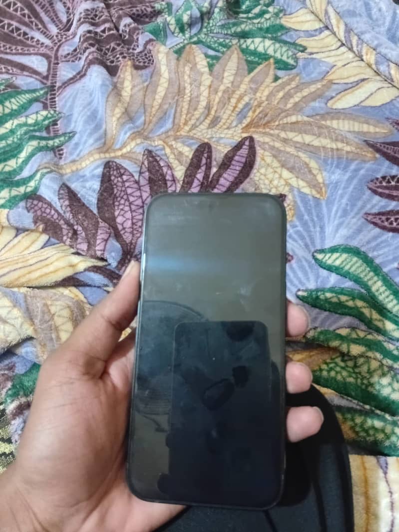 Apple iPhone 14 1