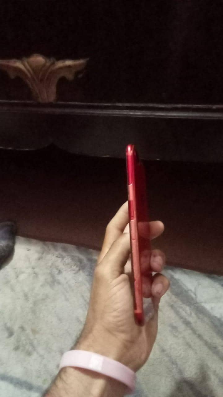 Apple iPhone 8 Plus 2