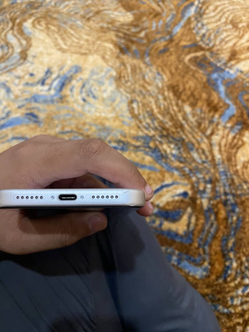 Apple iPhone 17 Pro Max 5