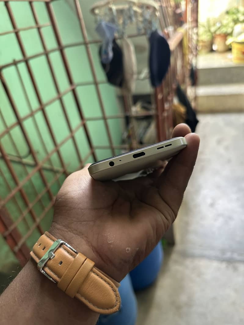 Itel S25 0