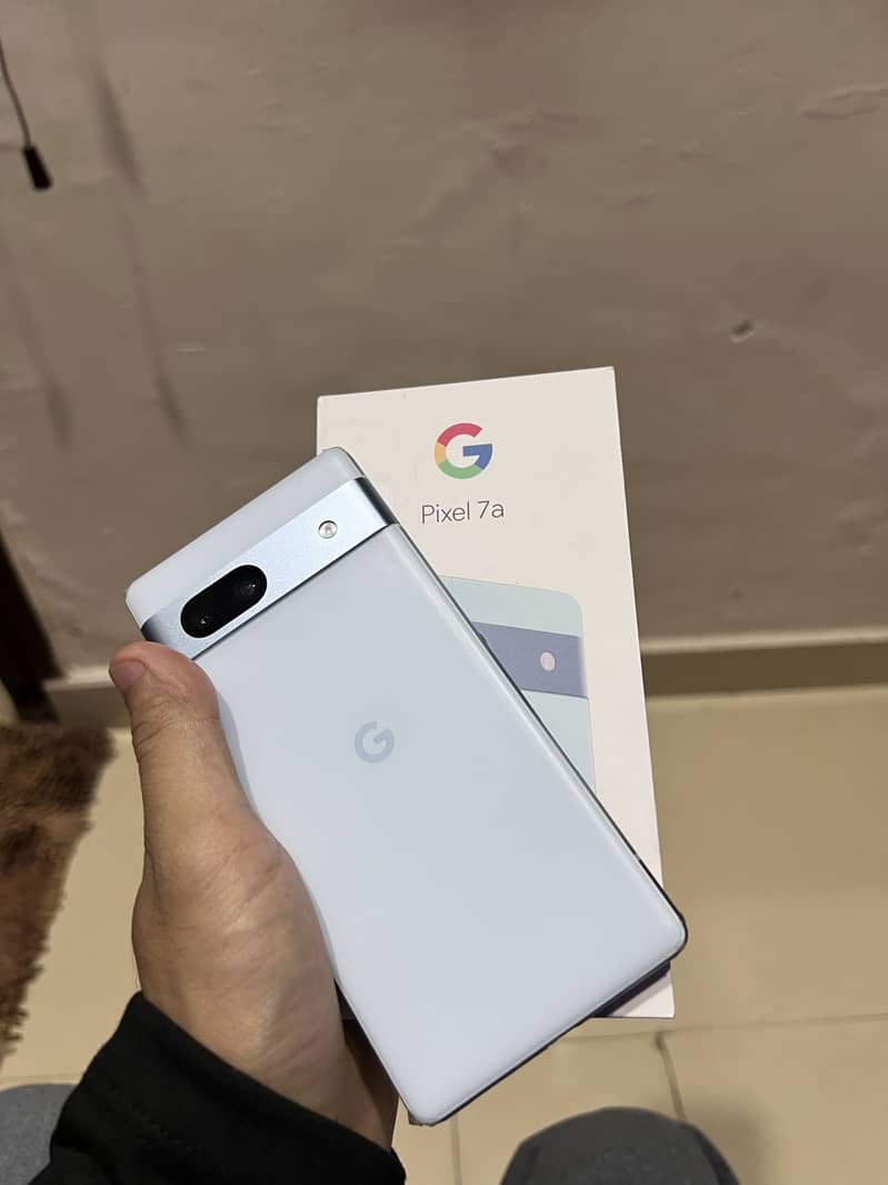 Google Pixel 7a 2