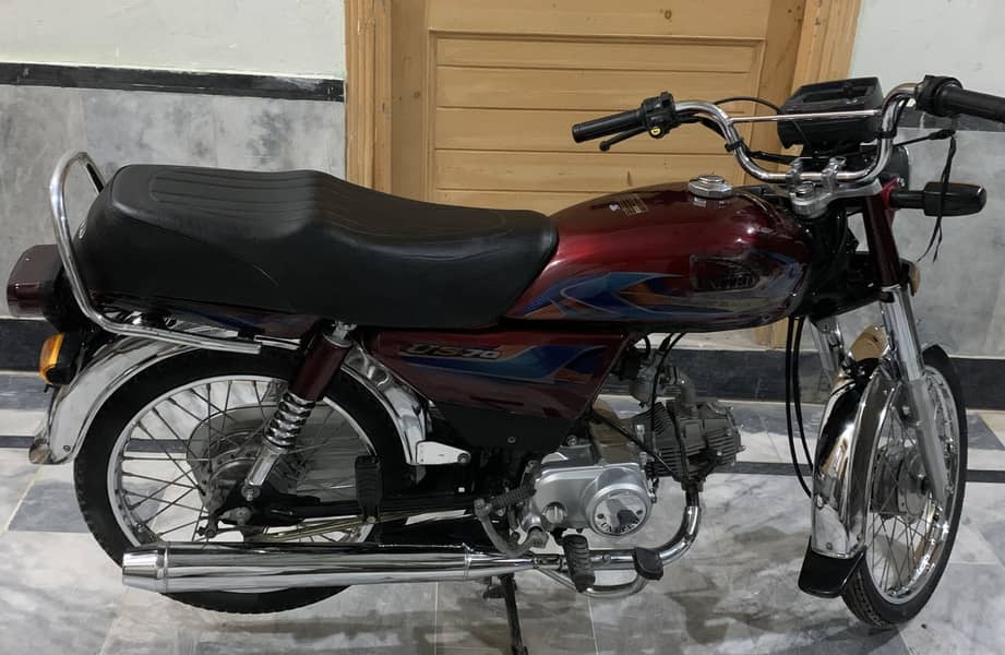 United 70cc 3