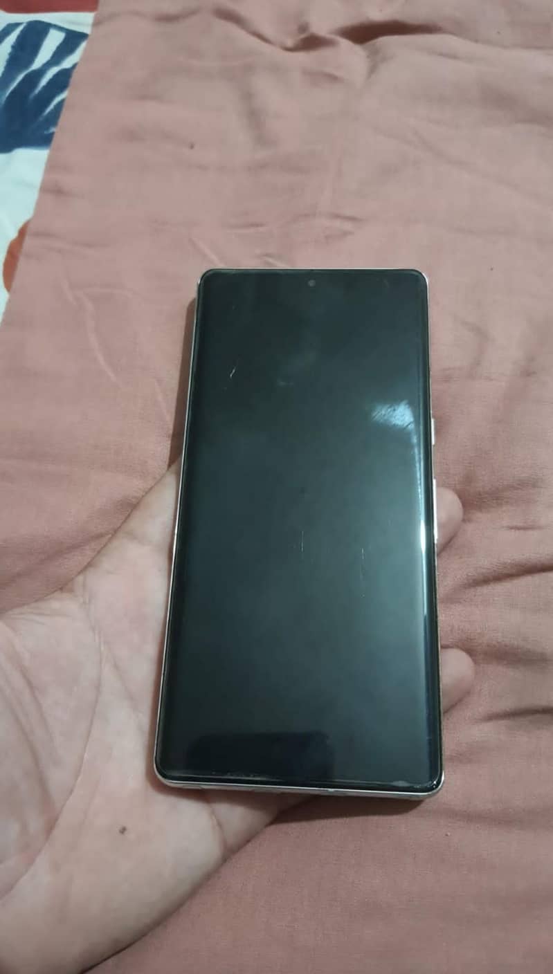 Google Pixel 7 Pro 4