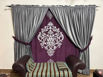 Curtains, Parday