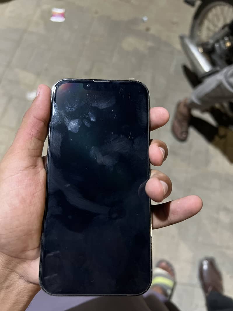Apple iPhone 13 Pro 0