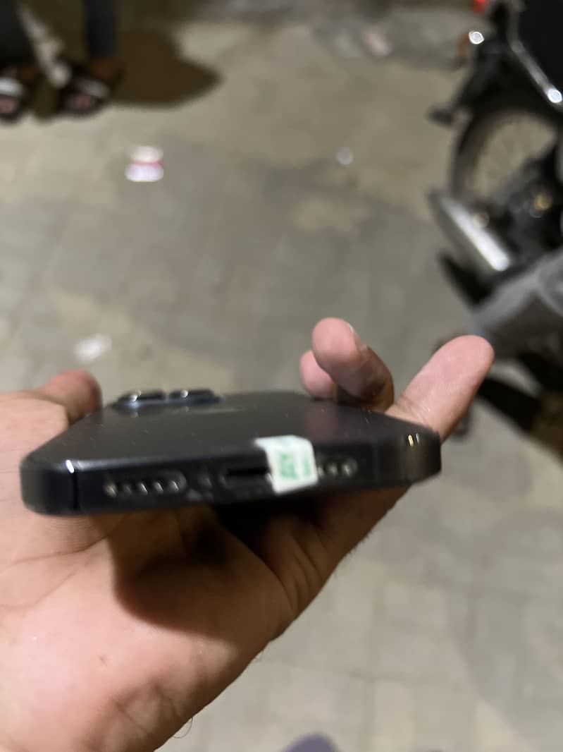 Apple iPhone 13 Pro 6