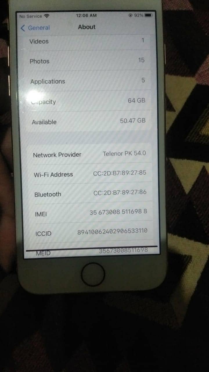 Apple iPhone 8 3