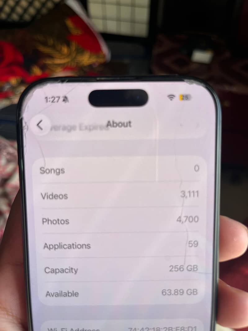 Apple iPhone 16 Pro 2
