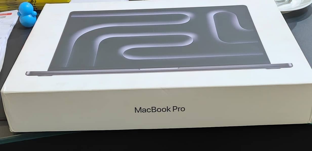 mac book pro m4 2
