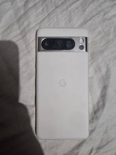 Google Pixel 8 Pro