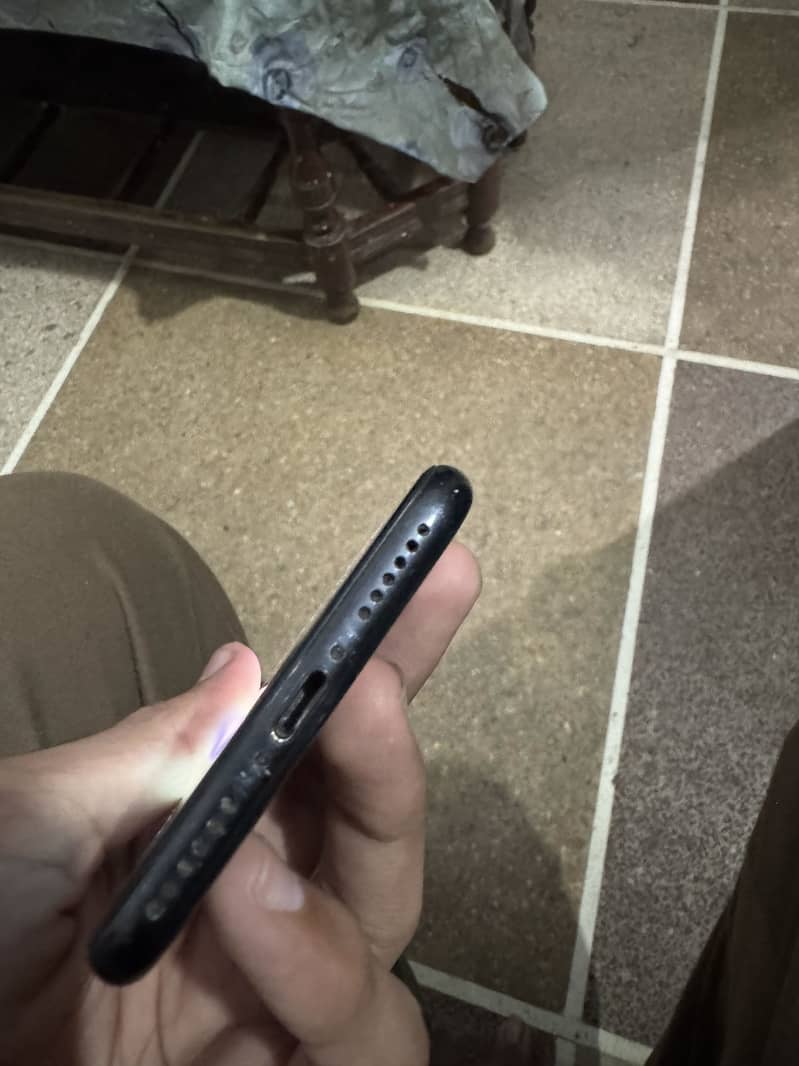 Apple iPhone SE 1