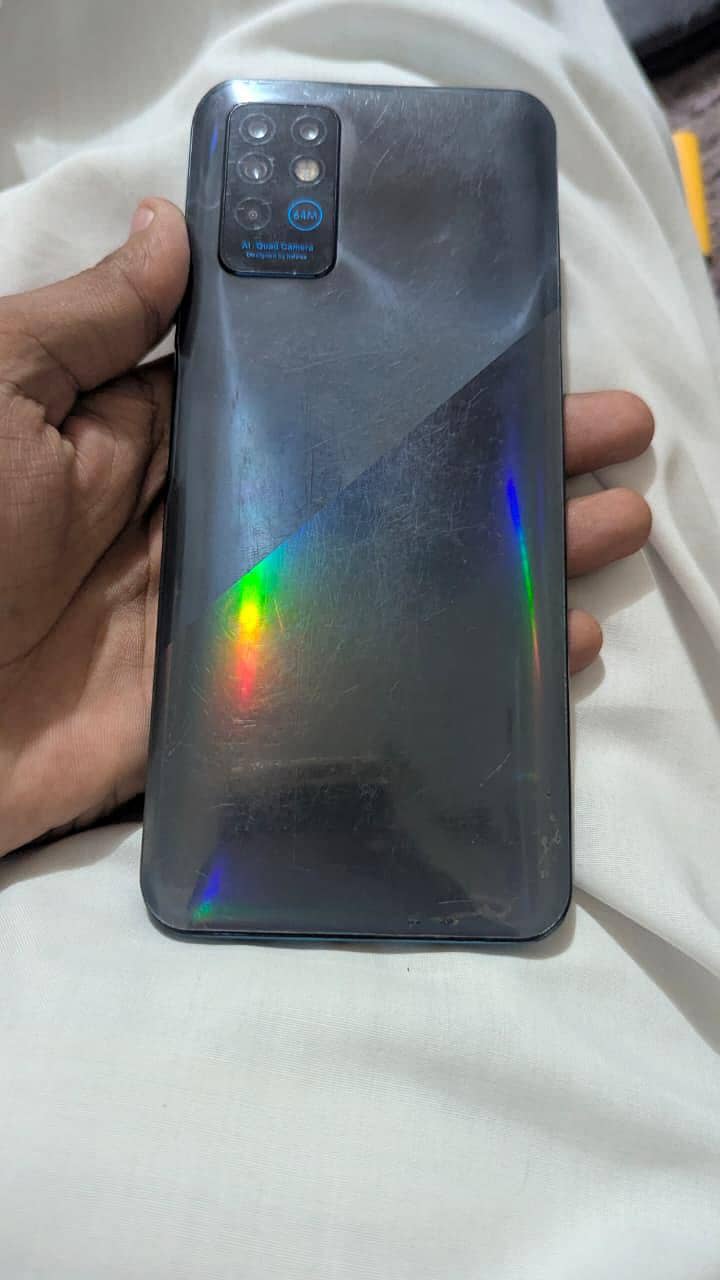 Infinix Note 8 0