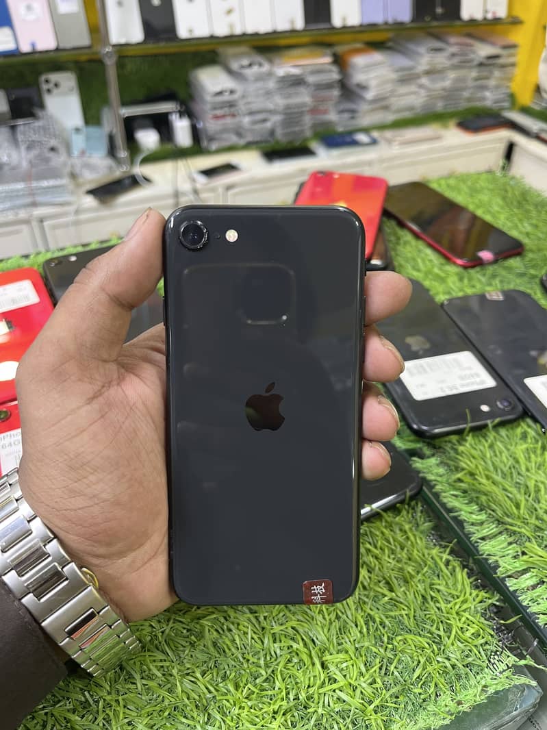 Apple iPhone SE 0
