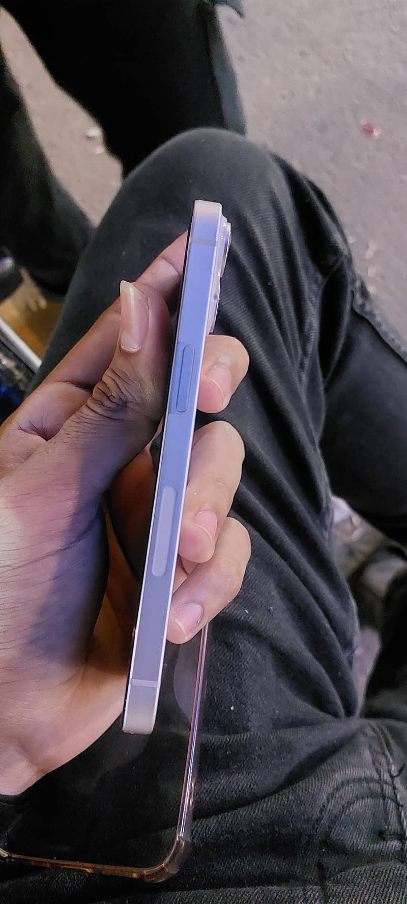 Apple iPhone 14 4