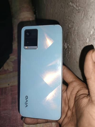 Vivo Y21