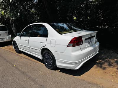 Honda Civic EXi 2004