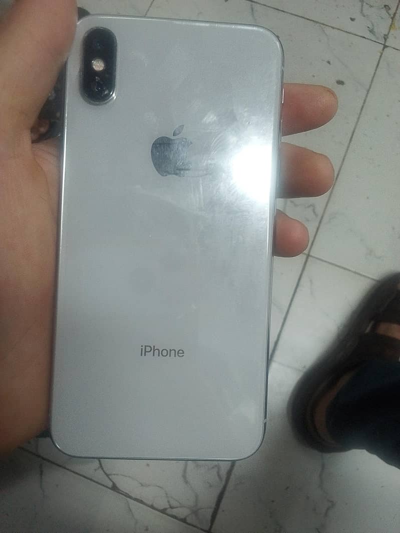 Apple iPhone X 1