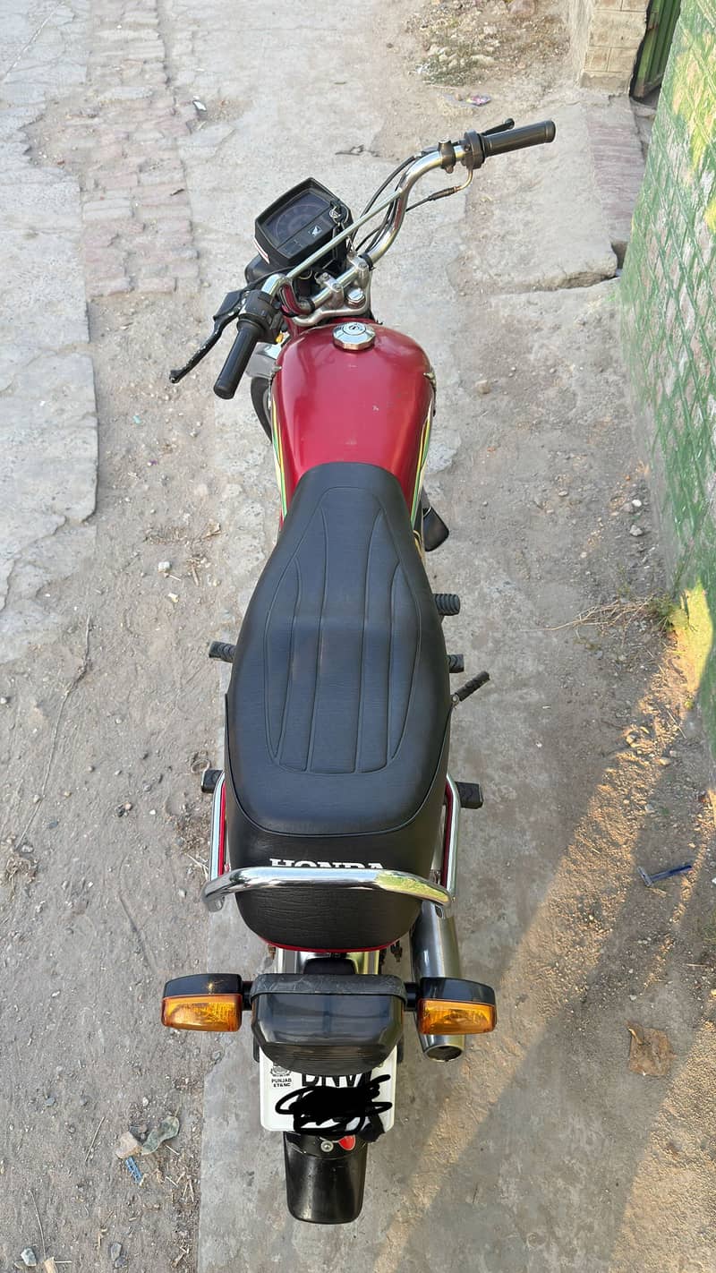 CD 70 2022 Model 1
