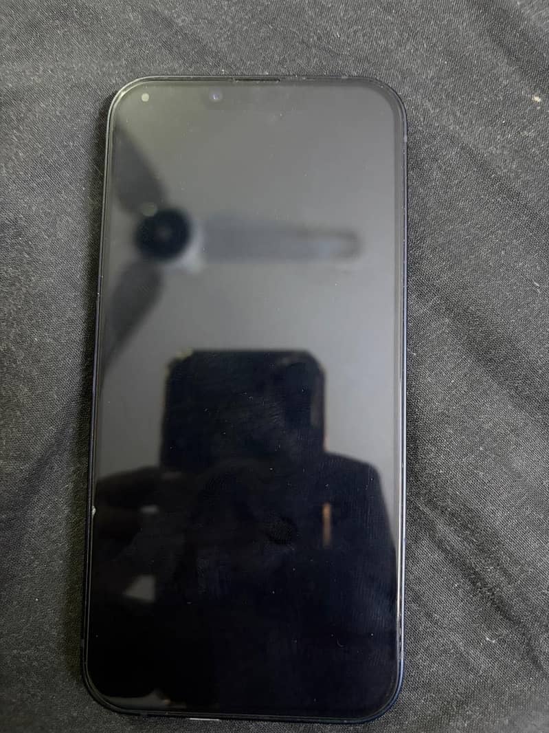Apple iPhone 14 3