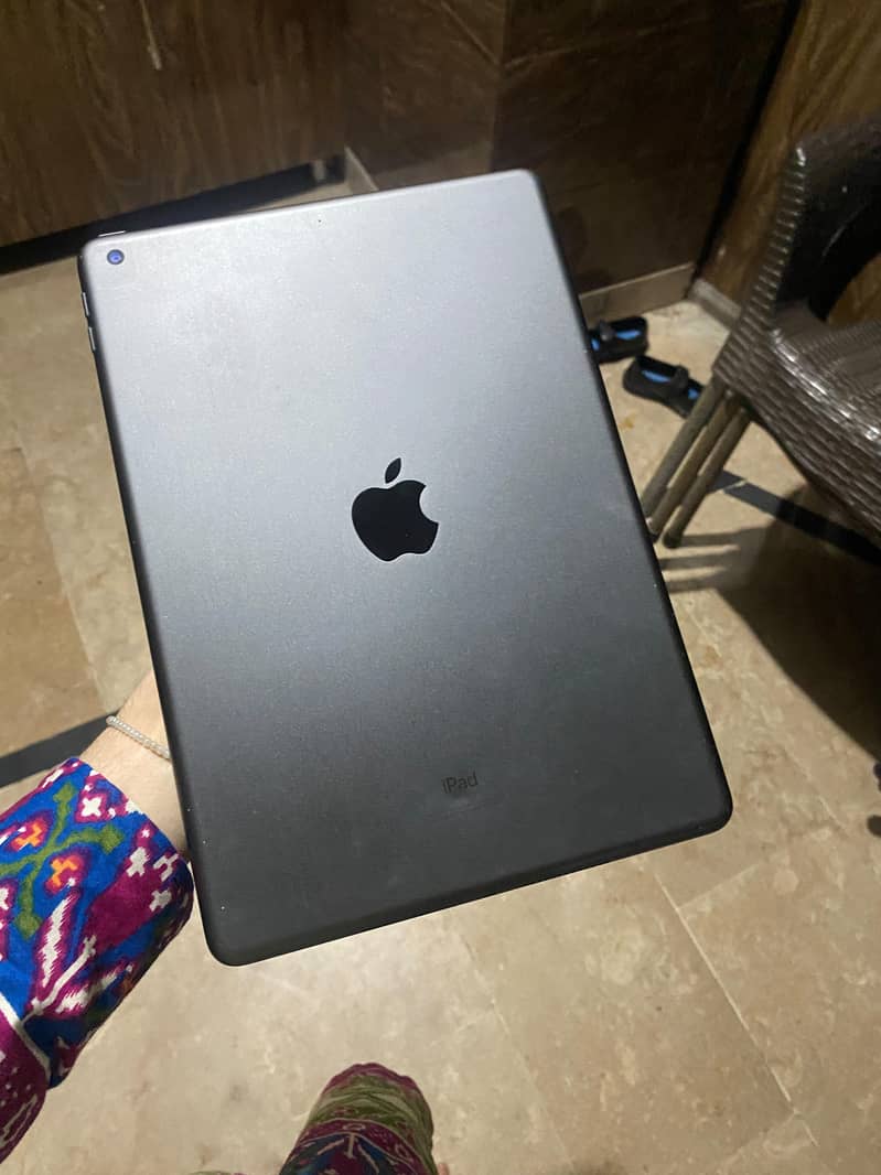 iPad 8 gen 4