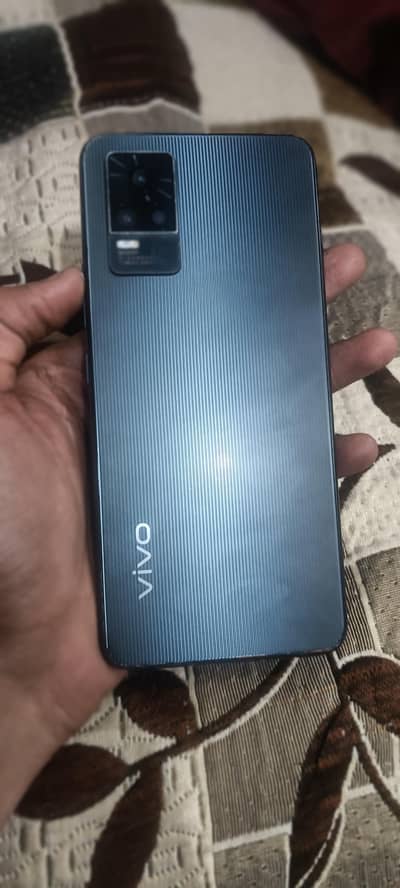 Vivo V21e