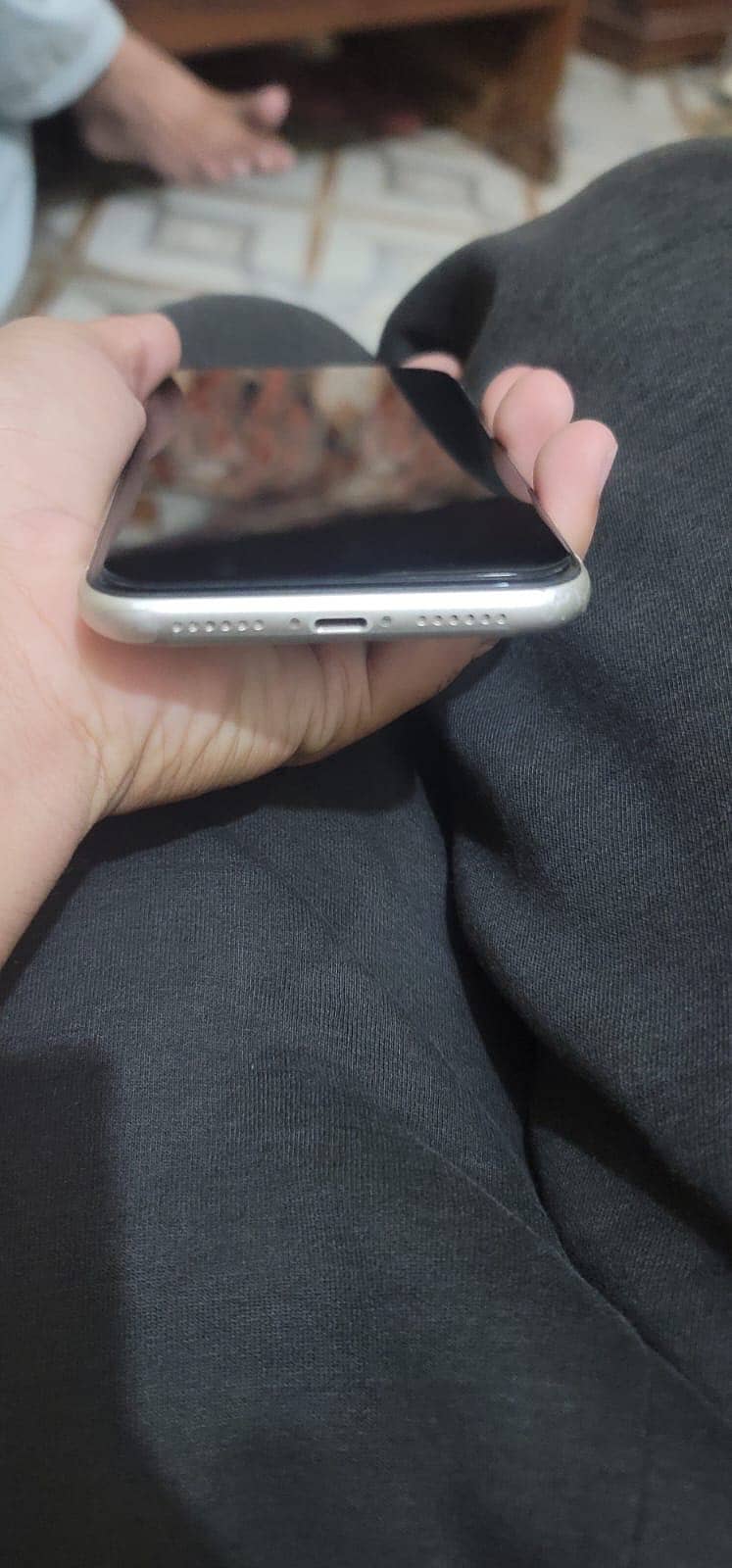Apple iPhone 11 7