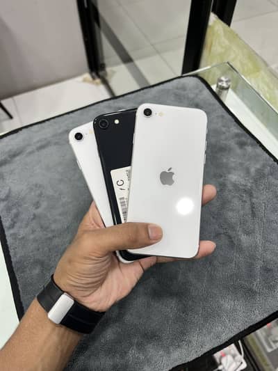 Apple iPhone SE pta approved / 03199954461