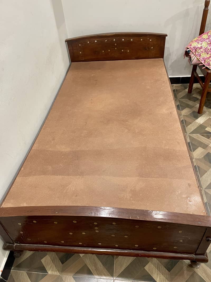Single Bed (Strong) 0