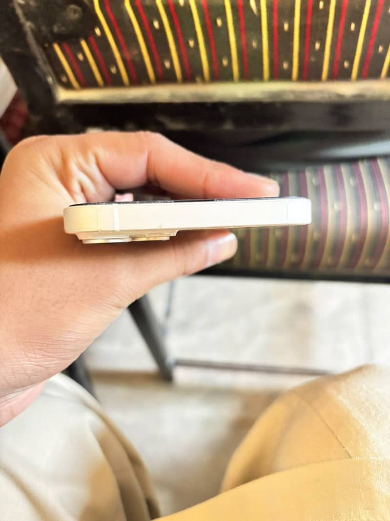 Apple iPhone 14 plus 2