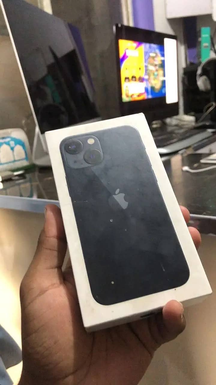 Iphone 13 Mini 0