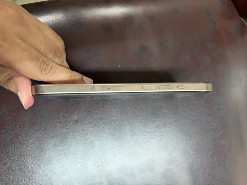 Apple iPhone 16 Pro Max 10/10 3