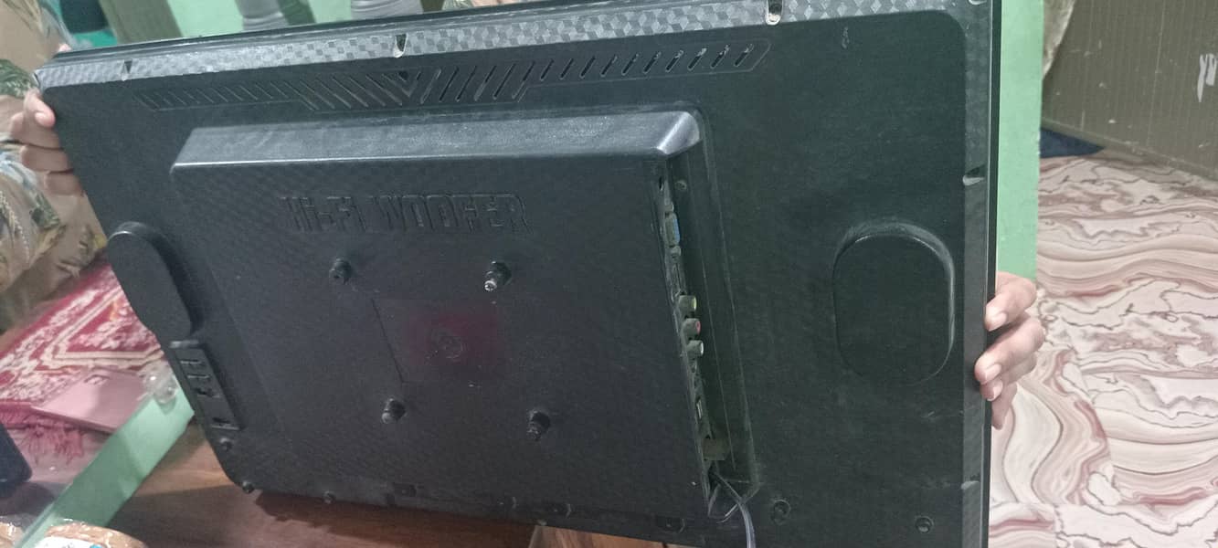 tv lcd 1