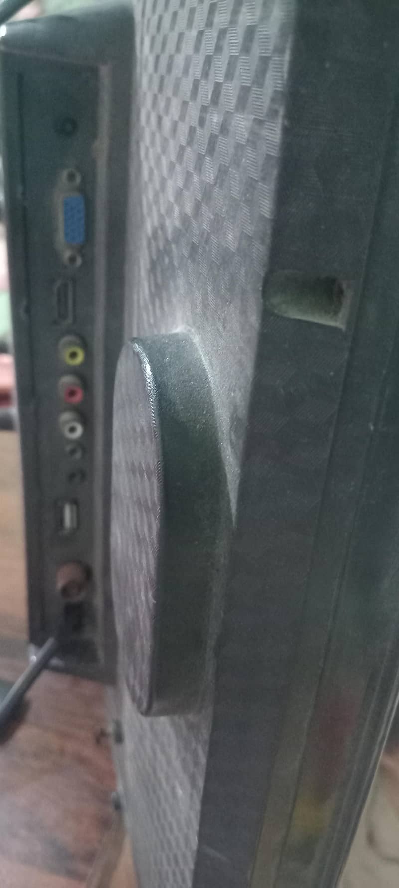 tv lcd 2